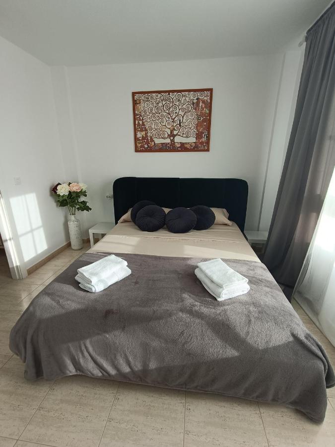 Apartamento Familiar Arcoiris Primera Linea De La Playa Кальяо-Сальвахе Екстер'єр фото