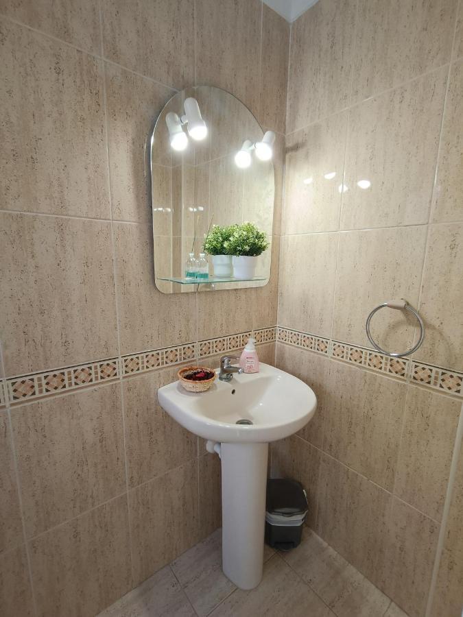 Apartamento Familiar Arcoiris Primera Linea De La Playa Кальяо-Сальвахе Екстер'єр фото